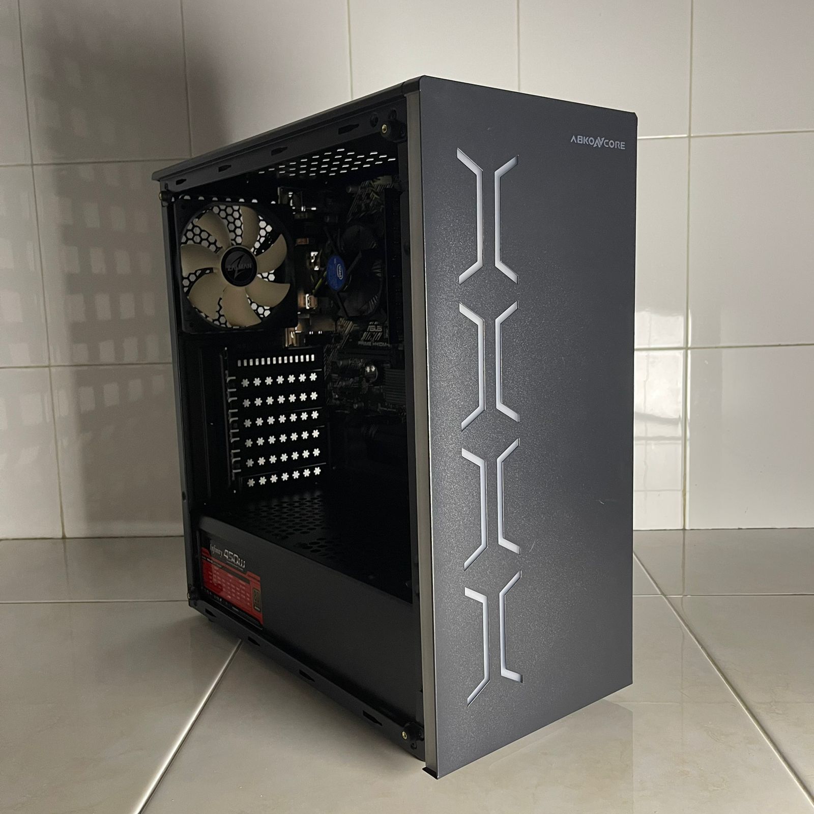 PC PC Office Basic dengan spesifikasi Radeon Vega Integrated dan Ryzen 3 3200G